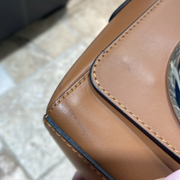 Persaman New York Ring Flap Crossbody - Picture 14 of 15